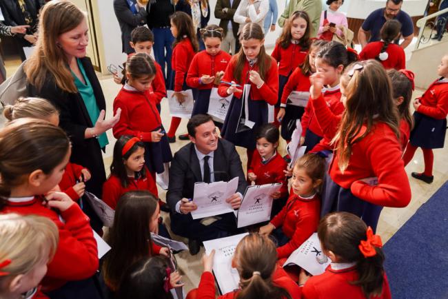 Visita a la Diputación del alumnado del Colegio Altaduna - Saladares