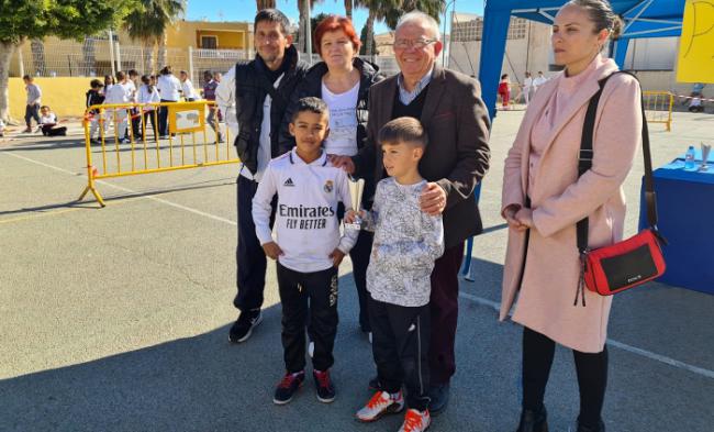 Los Centros Escolares Celebran El 'Día Escolar De La Paz'