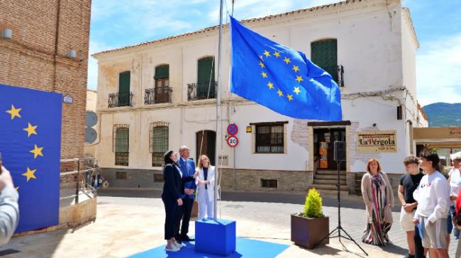 Diputación celebra el Día de Europa con los jóvenes de Laujar de Andarax