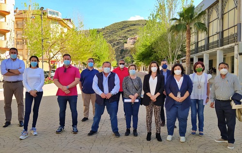 El PP andaluz apoya a los agricultores almerienses ante los recortes en el Tajo-Segura