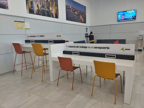 El Aeropuerto de Almería incorpora nuevos servicios a la sala de embarque