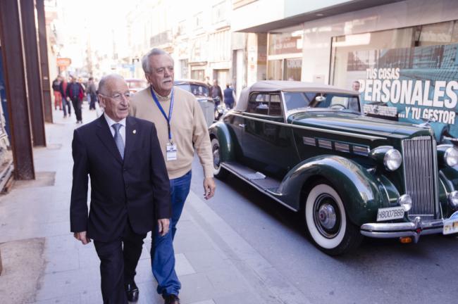 La 29º Ruta de Automóviles Antiguos muestra los atractivos turísticos de Almería