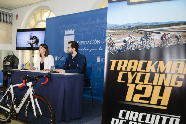 ‘Costa de Almería’ se consolida como sede del ciclismo de resistencia y velocidad con la Trackman Cycling