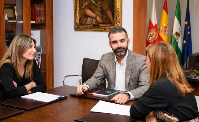 Una doctora en Química preside el vector contra el cambio climático del Plan Estratégico