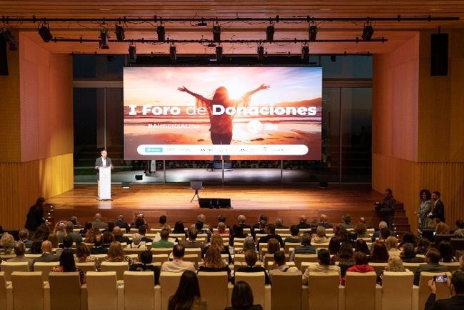 100 empresas apoyan la integración migrante en el Foro de Donaciones