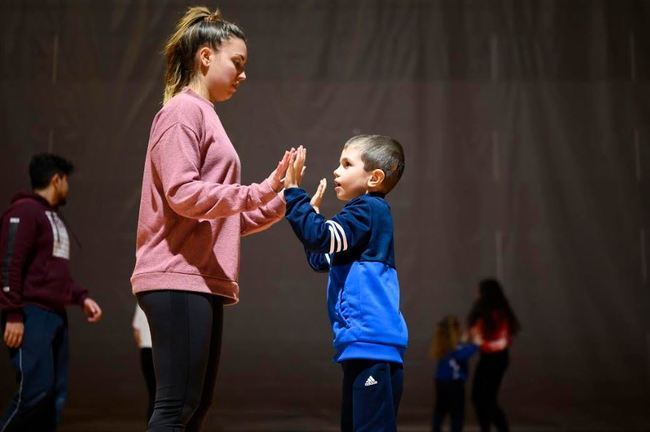 80 niños con autismo hacen deporte adaptado de Altea y el PMD