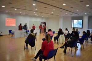 Una Docena De Alumnas En Un Curso On Line De Higiene Y Atención Sanitaria A Domicilio