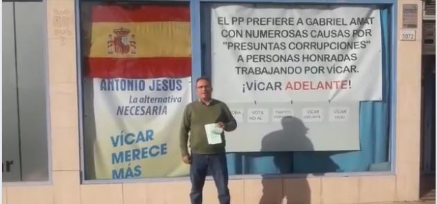 Vox encuentra en Almería el apoyo de un edil inhabilitado y expulsado del PP