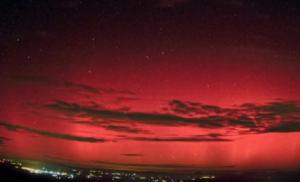 Almería se ilumina con una aurora boreal jamás vista