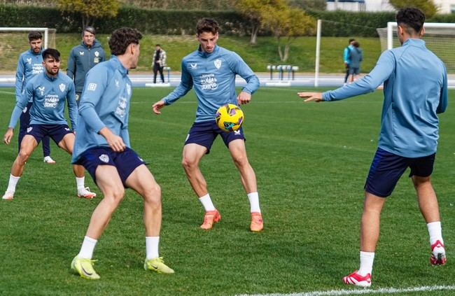 Recuperación y enfoque en el Oviedo