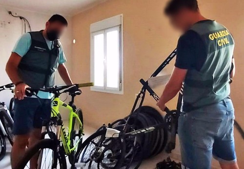 Seis menores entre los ocho detenidos por robar una veintena de bicicletas de alta gama