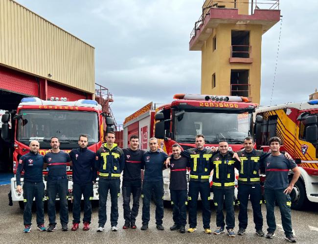 22 bomberos del Levante llegan a Valencia para ayudar