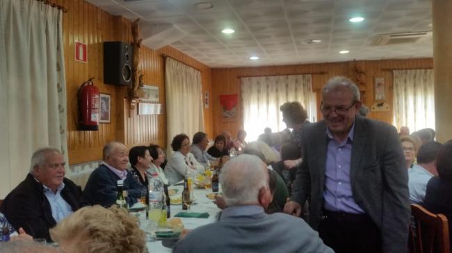 Vícar Celebra El Día Del Mayor En el centro de día De Las Cabañuelas