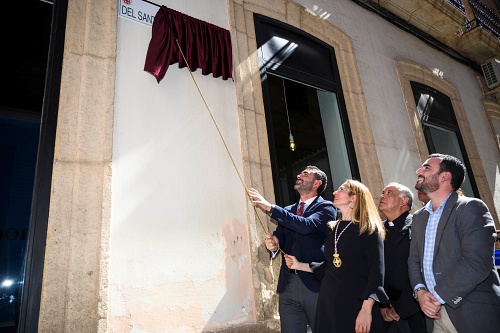 El Santísimo Cristo del Amor ya tiene una calle en Almería