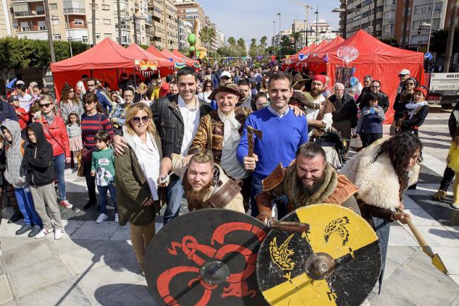 Los niños se adueñan de las calles para vivir el Carnaval Infantil