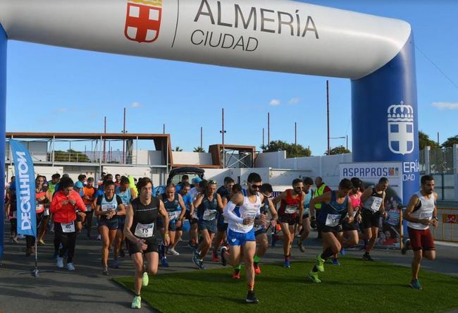 Raúl Díez y Paula Ramírez ganan la V Carrera Aspapros