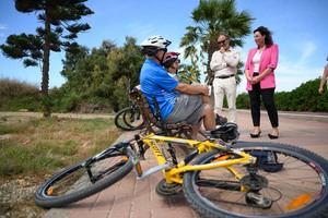 El Ayuntamiento culmina la mejora del carril bici del Paseo de Ribera