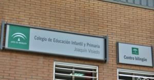 Investigación por agresión a maestra en colegio público de Viator