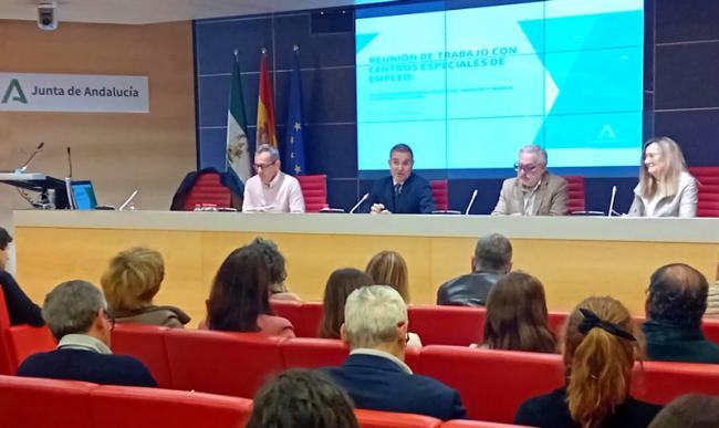 La Junta destina 7,22 millones para contratar a 1.294 personas con discapacidad en Almería