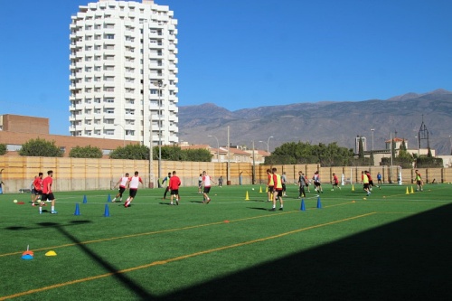 El equipo de David Cabello vuelve a los entrenamientos