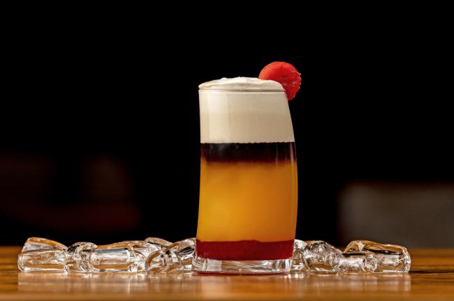 Cómo Crear Cócteles con la Mejor Espuma Usando Óxido Nitroso: El Secreto de los Bartenders Modernos