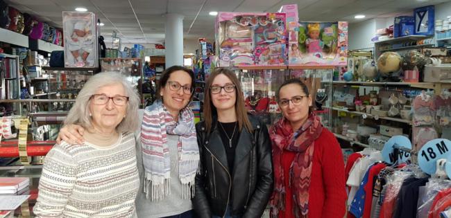 Alumnas Francesas Realizan Prácticas En Comercios De Vícar