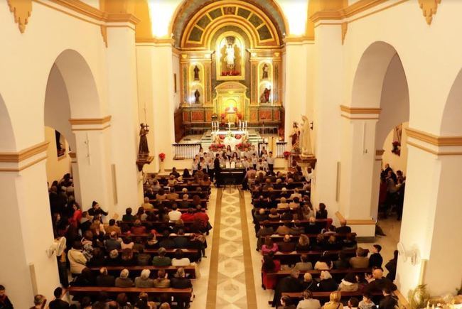 Los cantores de Pedro Mena resuenan en la Parroquia Inmaculada Concepción