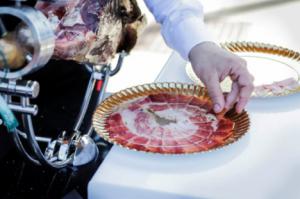 Almería acoge el III Concurso Nacional de cortadores de jamón