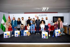 Éxito de participación en el II Concurso Infantil de Navidad reciclada