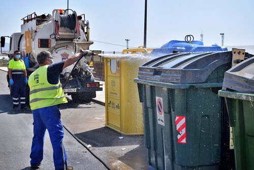 El Ayuntamiento De Vícar Realiza Un Gran Esfuerzo Inversor en Limpieza Urbana 