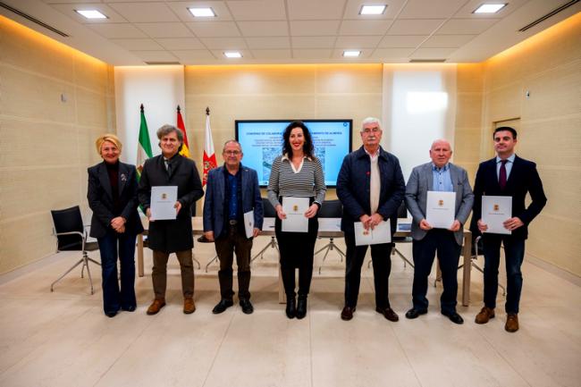 Convenio en Almería para agilizar trámites urbanísticos con colegios profesionales