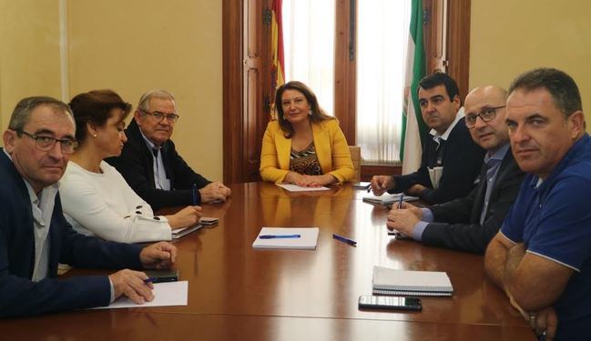 Crespo trasladará al Ministerio la necesidad de reforzar los controles de las importaciones agrarias