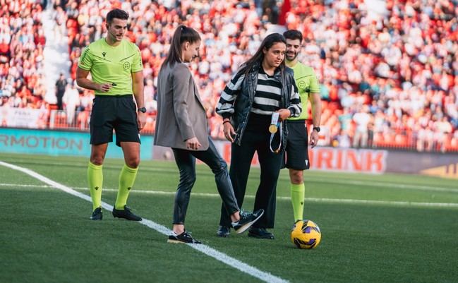 Homenaje a las estrellas del fútbol playa