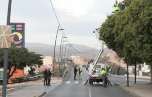 En marcha la demolición del puente de Los Molinos