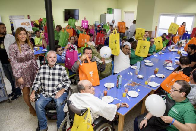 Verdiblanca organiza un desayuno saludable para “desear mucha suerte” a Almería 2019