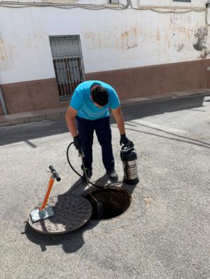 Dalías adelanta la campaña de desinfección en toda la red de alcantarillado de Dalías y Celín
 