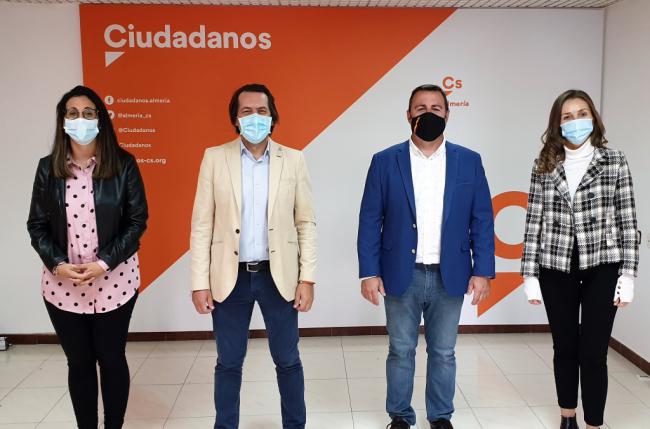 Burgos: “Reiniciamos Ciudadanos en Almería para recuperar el centro”