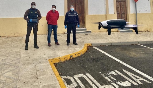 Dalías usará un dron para vigilar el confinamiento en zonas rurales y azoteas