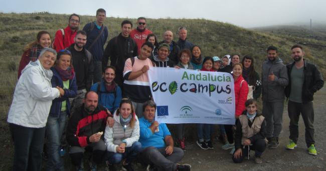 Más de 40 voluntarios en la primera reforestación del siglo XXI en la Sierra de Gádor