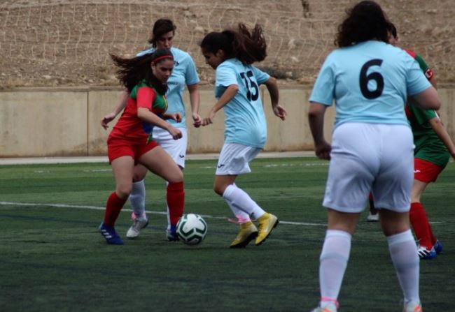 Aplastante presentación del CD El Ejido Femenino