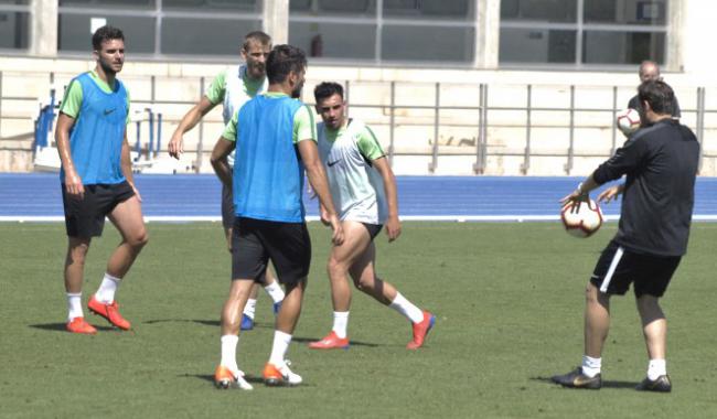 El Almería reanuda el trabajo pensando en el partido del domingo contra el Alcorcón