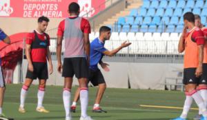 Tarde de entrenamiento en la UD Almería