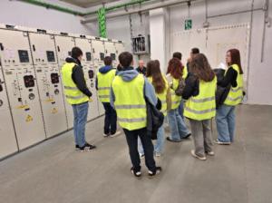 El Aeropuerto de Almería recibe la visita de alumnos de Ingeniería Industrial de la UAL