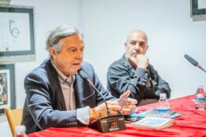 El poeta Felipe Benítez Reyes participa el Aula de Literatura en Roquetas de Mar