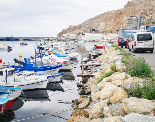 La Autoridad Portuaria de Almería licita el fondeadero del Puerto Pesquero