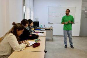 Centro de Lenguas ofrece 57 cursos de idiomas para el segundo cuatrimestre