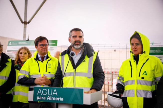 Las obras para mejorar el abastecimiento de El Ejido con agua desalada superan el 20%