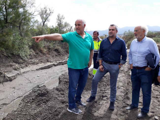 El subdelegado recorre pueblos del Almanzora afectados por las inundaciones