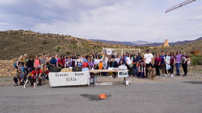 II Marcha Solidaria Perruna este domingo en Berja