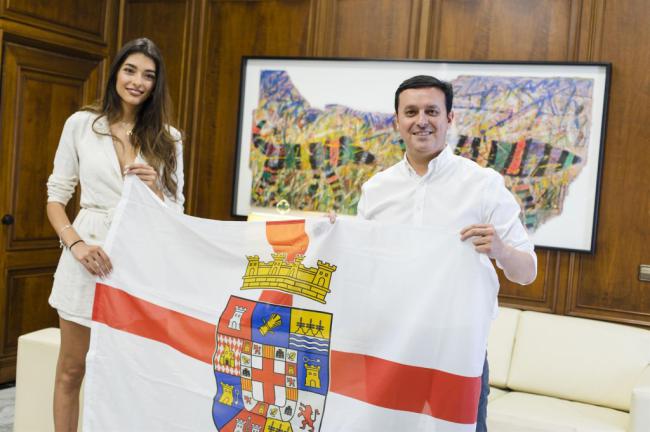 La aspirante a Miss World Spain Ana García Segundo lucirá la bandera de Almería